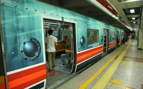 地鐵廣告推廣手機(jī)APP，確實(shí)可行！