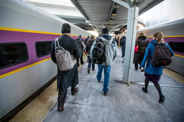 斯柯達將“車窗”搬到地鐵站，帶你享受最美的自然風光