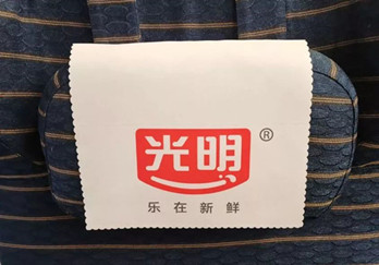 光明乳業(yè)登陸高鐵廣告，溫暖團(tuán)圓歸家路