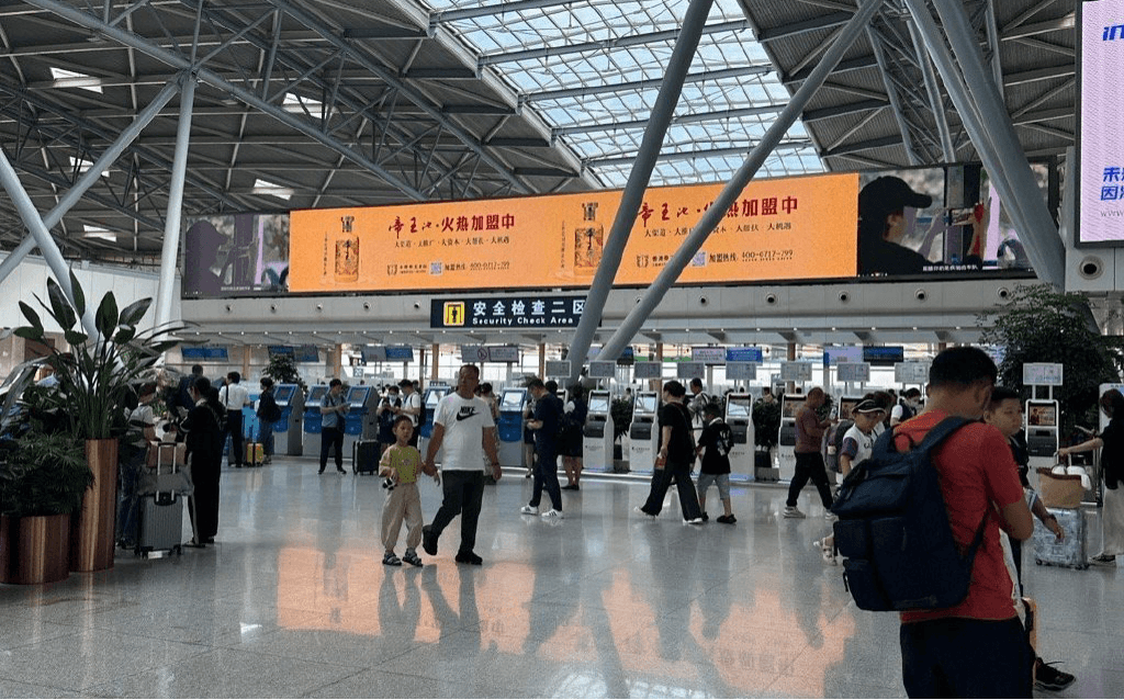濟南遙墻機場最大廣告屏在哪里？濟南機場航站樓廣告價格多少錢？