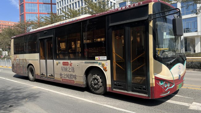 深圳公交廣告北環(huán)大道特產(chǎn)臘腸廣告案例，深圳公交車身廣告價格收費