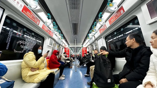 北京地鐵列車廣告案例裝修家裝行業(yè)案例圖，北京地鐵廣告價格收費