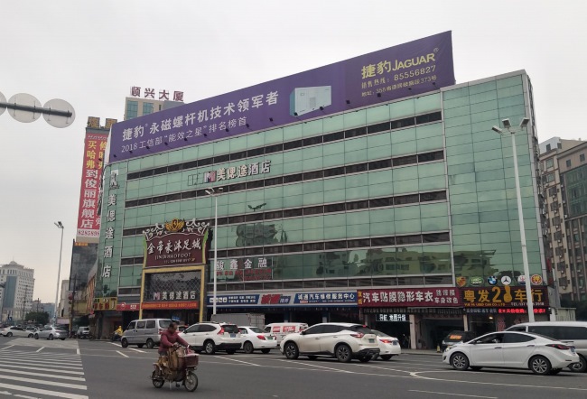 東莞虎門戶外大牌廣告價(jià)格，虎門主干道樓體外立面廣告牌位置推薦