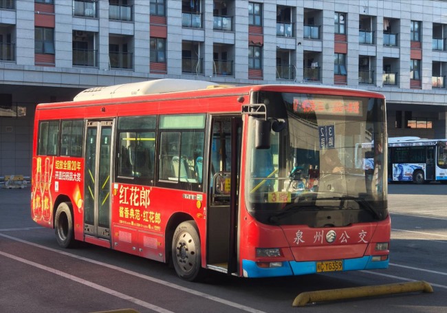 泉州公交巴士外車身廣告優(yōu)勢(shì)線路推薦，泉州公交車身廣告價(jià)格收費(fèi)