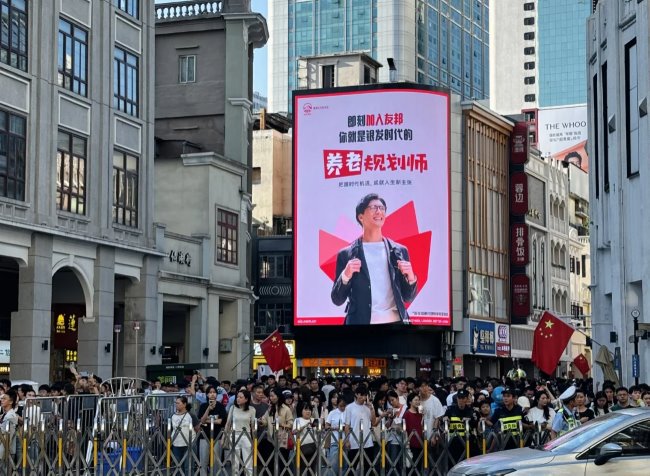 廣州越秀北京路步行街LED大屏廣告，廣州LED大屏廣告價格