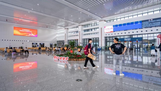 惠州市有幾個高鐵站？這些高鐵站的廣告價值如何？適合哪些行業(yè)投放？
